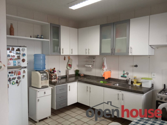 Imagem Apartamento com 3 Quartos à Venda, 186 m² em Candelária - Natal