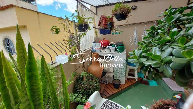 Imagem Apartamento com 2 Quartos à Venda, 68 m² em Várzea - Teresópolis Imagem Apartamento com 2 Quartos à Venda, 68 m² em Várzea - Teresópolis