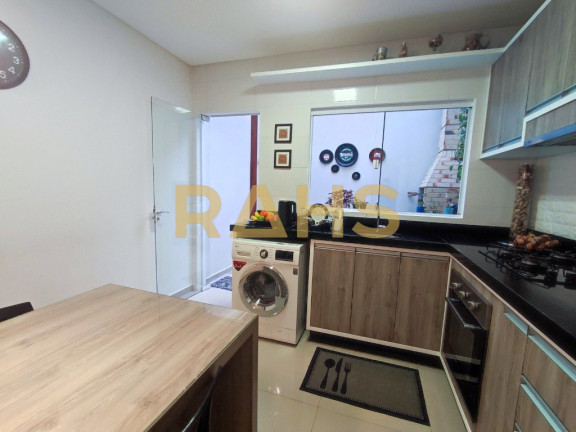 Imagem Sobrado com 2 Quartos à Venda, 66 m² em Costa E Silva - Joinville