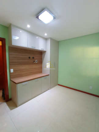 Imagem Casa com 3 Quartos à Venda, 230 m² em Colina De Laranjeiras - Serra