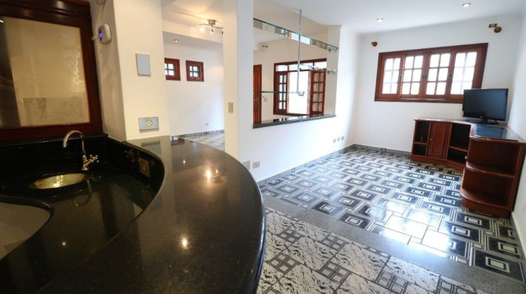 Imagem Casa com 3 Quartos à Venda, 251 m² em Remédios - Osasco Imagem Casa com 3 Quartos à Venda, 251 m² em Remédios - Osasco