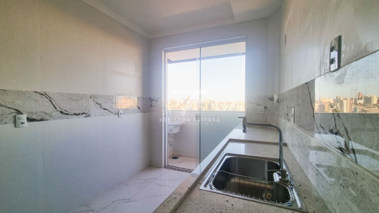 Imagem Apartamento com 2 Quartos à Venda, 57 m² em Tubalina - Uberlândia Imagem Apartamento com 2 Quartos à Venda, 57 m² em Tubalina - Uberlândia