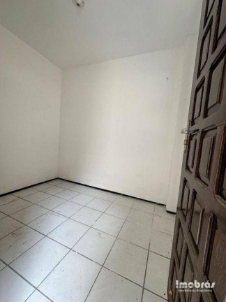 Imagem Casa com 4 Quartos à Venda, 163 m² em Sapiranga - Fortaleza Imagem Casa com 4 Quartos à Venda, 163 m² em Sapiranga - Fortaleza