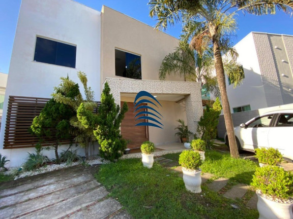 Casa com 4 Quartos à Venda, 340 m² em Centro - Lauro De Freitas