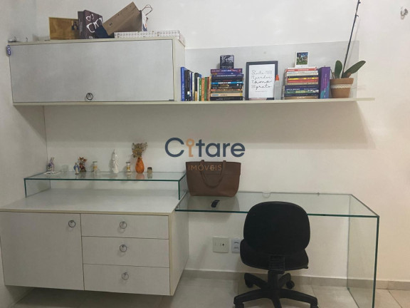 Imagem Casa com 3 Quartos à Venda, 181 m² em Edson Queiroz - Fortaleza Imagem Casa com 3 Quartos à Venda, 181 m² em Edson Queiroz - Fortaleza