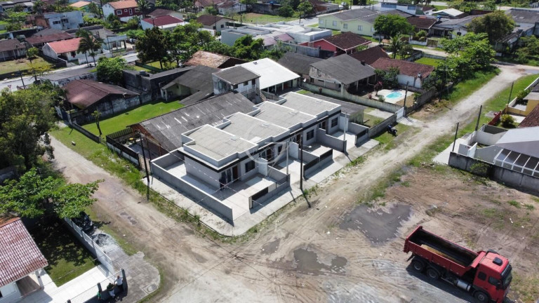Imagem Casa com 2 Quartos à Venda, 52 m² em Primavera - Pontal Do Paraná Imagem Casa com 2 Quartos à Venda, 52 m² em Primavera - Pontal Do Paraná