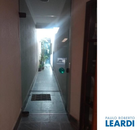 Imagem Sobrado com 3 Quartos à Venda, 230 m² em Vila Homero Thon - Santo André Imagem Sobrado com 3 Quartos à Venda, 230 m² em Vila Homero Thon - Santo André