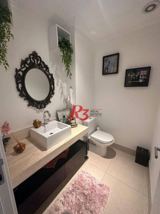 Imagem Apartamento com 3 Quartos à Venda, 150 m² em Marapé - Santos