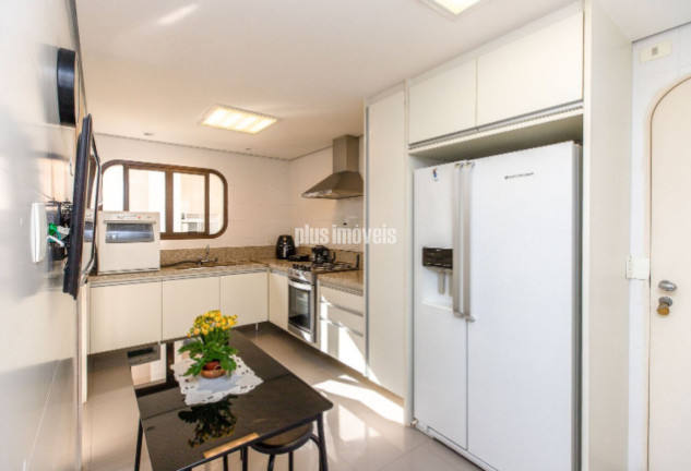 Imagem Apartamento com 3 Quartos à Venda, 120 m² em Moema - São Paulo Imagem Apartamento com 3 Quartos à Venda, 120 m² em Moema - São Paulo