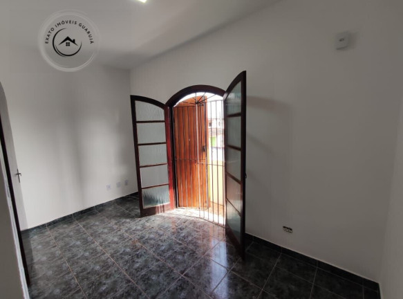 Imagem Casa com 2 Quartos à Venda, 65 m²