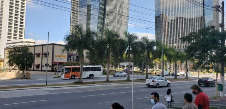 Imóvel com 1 Quarto à Venda, 70 m² em Brooklin - São Paulo