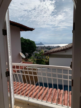 Imagem Casa com 4 Quartos à Venda, 500 m² em São Francisco - Niterói Imagem Casa com 4 Quartos à Venda, 500 m² em São Francisco - Niterói