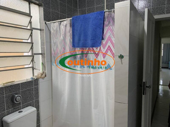 Imagem Casa com 3 Quartos à Venda, 200 m² em Tijuca - Rio De Janeiro Imagem Casa com 3 Quartos à Venda, 200 m² em Tijuca - Rio De Janeiro