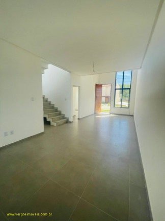Imagem Imóvel com 4 Quartos à Venda, 160 m² em Vila De Abrantes (abrantes) - Camaçari Imagem Imóvel com 4 Quartos à Venda, 160 m² em Vila De Abrantes (abrantes) - Camaçari