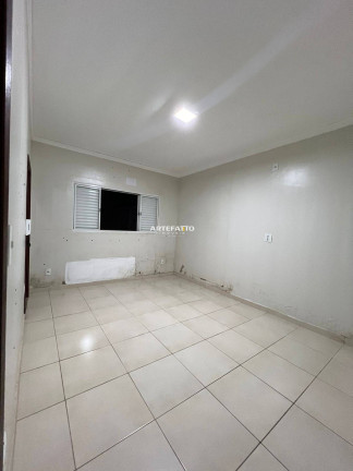 Imagem Casa com 3 Quartos à Venda, 200 m² Imagem Casa com 3 Quartos à Venda, 200 m²