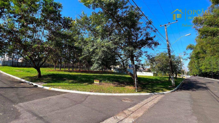 Terreno à Venda, 1.502 m² em Condomínio Village Castelo - Itu