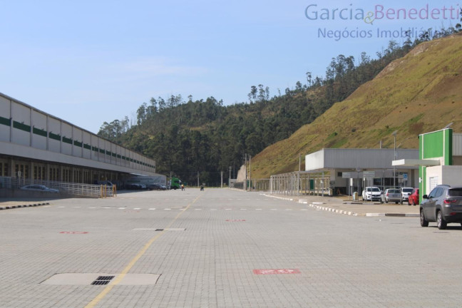 Imóvel Comercial para Alugar, 8.190 m² em Jordanésia (jordanésia) - Cajamar