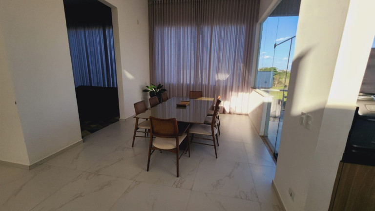 Imagem Casa de Condomínio com 3 Quartos à Venda, 454 m² em Village Residencial Saint Charbel - Araçoiaba Da Serra Imagem Casa de Condomínio com 3 Quartos à Venda, 454 m² em Village Residencial Saint Charbel - Araçoiaba Da Serra