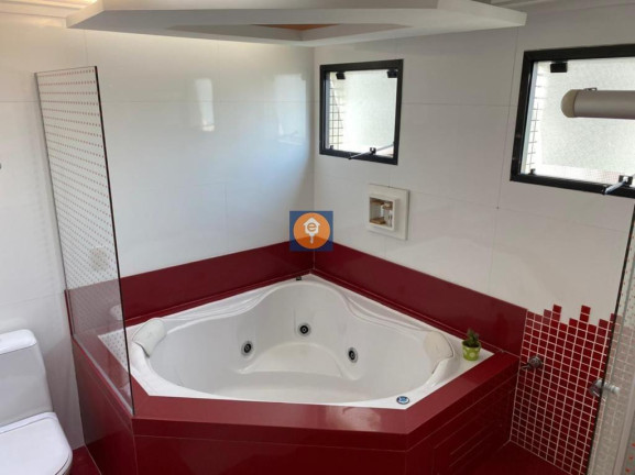 Imagem Apartamento com 4 Quartos à Venda, 206 m²