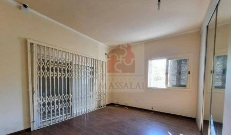 Imagem Casa com 5 Quartos à Venda, 243 m² em Hípica - Porto Alegre Imagem Casa com 5 Quartos à Venda, 243 m² em Hípica - Porto Alegre