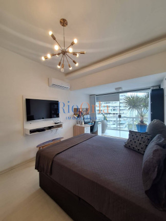 Imagem Apartamento com 3 Quartos à Venda, 230 m² em Barra Da Tijuca - Rio De Janeiro