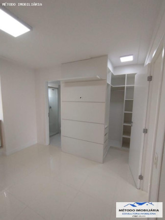 Imagem Apartamento com 3 Quartos à Venda, 128 m² em Centro - Santo André