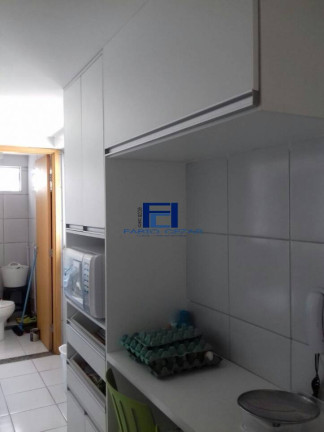 Apartamento com 3 Quartos para Alugar, 65 m² em Rosarinho - Recife