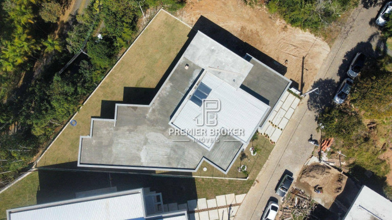 Imagem Casa com 4 Quartos à Venda, 400 m² em Quebra Frascos - Teresópolis