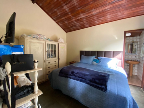 Imagem Casa com 4 Quartos à Venda, 179 m² em Jardim Salaco - Teresópolis