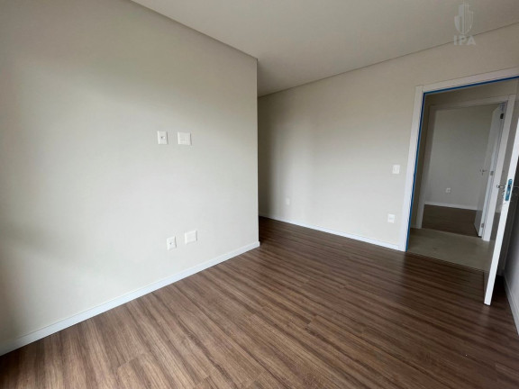 Imagem Apartamento com 2 Quartos à Venda, 74 m² em São João - Itajaí