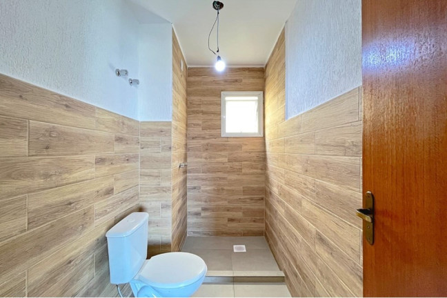 Imagem Casa com 3 Quartos à Venda, 230 m² em Hípica - Porto Alegre Imagem Casa com 3 Quartos à Venda, 230 m² em Hípica - Porto Alegre