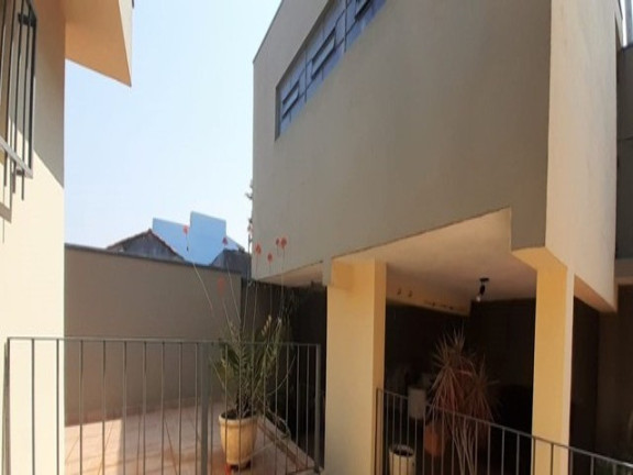 Imagem Casa com 3 Quartos para Alugar ou Temporada, 205 m² em Vila São Paulo - Jundiaí Imagem Casa com 3 Quartos para Alugar ou Temporada, 205 m² em Vila São Paulo - Jundiaí