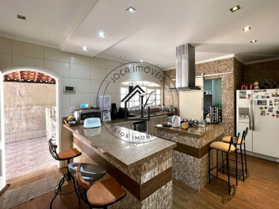 Imagem Casa com 3 Quartos à Venda, 315 m² em Vila Diva - Carapicuíba