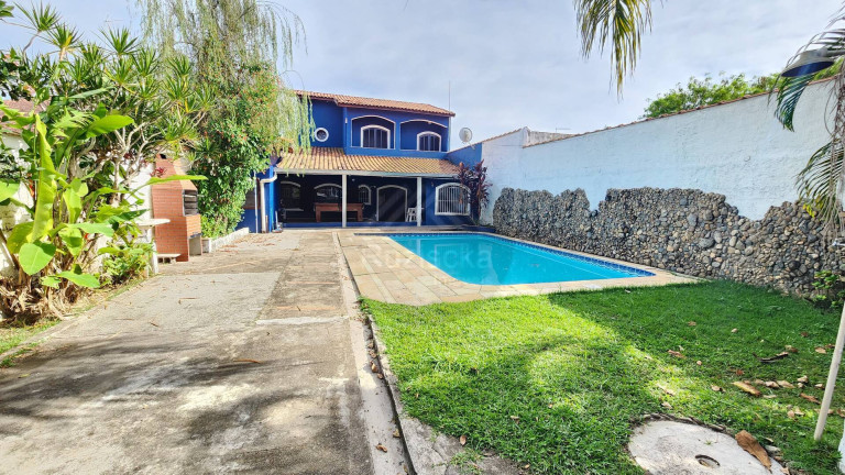 Imagem Casa com 3 Quartos à Venda, 120 m² em Itanhaém Imagem Casa com 3 Quartos à Venda, 120 m² em Itanhaém