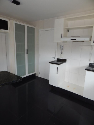Imagem Casa com 3 Quartos à Venda, 311 m² em Contorno - Ponta Grossa Imagem Casa com 3 Quartos à Venda, 311 m² em Contorno - Ponta Grossa