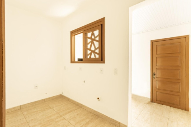 Imagem Casa com 5 Quartos à Venda, 180 m² em Eugênio Ferreira - Canela Imagem Casa com 5 Quartos à Venda, 180 m² em Eugênio Ferreira - Canela