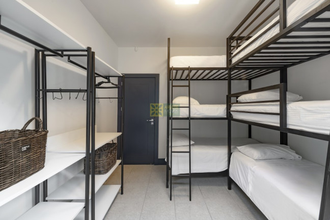 Imagem Casa com 7 Quartos à Venda, 360 m² em Balneário Perequê - Porto Belo Imagem Casa com 7 Quartos à Venda, 360 m² em Balneário Perequê - Porto Belo
