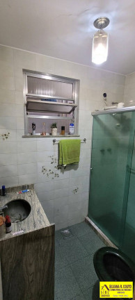 Imagem Casa com 2 Quartos à Venda, 70 m² em Estácio - Rio De Janeiro