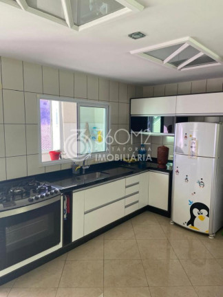 Imagem Casa com 3 Quartos à Venda, 238 m² em Parque João Ramalho - Santo André Imagem Casa com 3 Quartos à Venda, 238 m² em Parque João Ramalho - Santo André