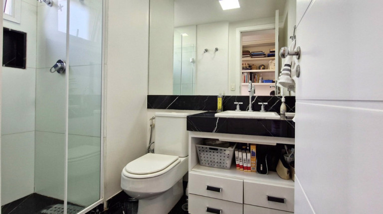 Imagem Imóvel com 3 Quartos à Venda, 240 m² em Cidade Monções - São Paulo