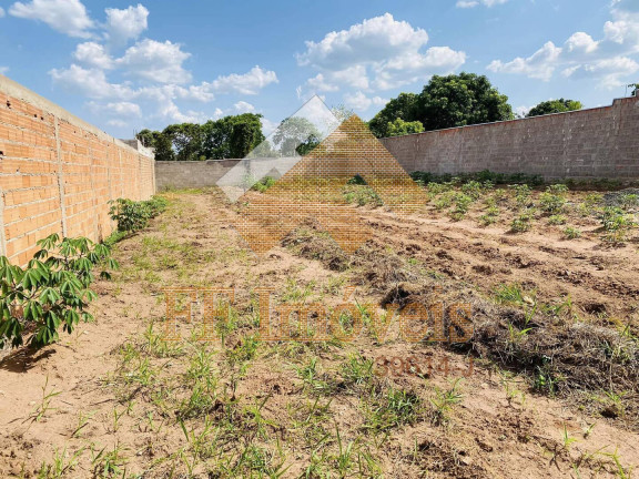 Terreno à Venda, 571 m² em Estância Lagoa Dourada - Brotas