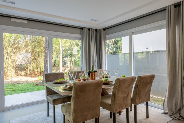 Imagem Casa com 3 Quartos à Venda,  em Ipanema - Porto Alegre