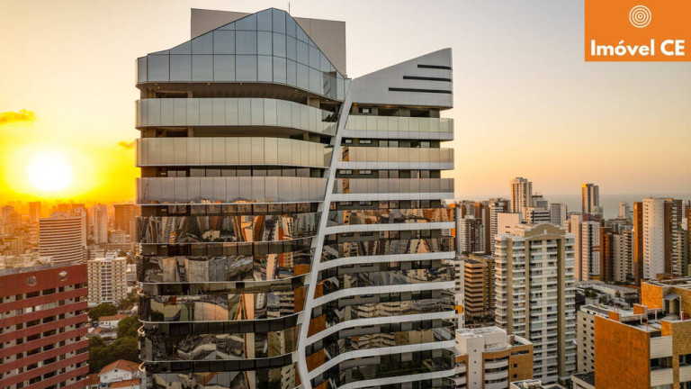 Apartamento com 4 Quartos à Venda, 311 m² em Meireles - Fortaleza