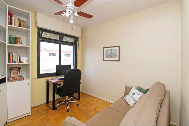 Imagem Apartamento com 3 Quartos à Venda, 92 m² em Santana - Porto Alegre
