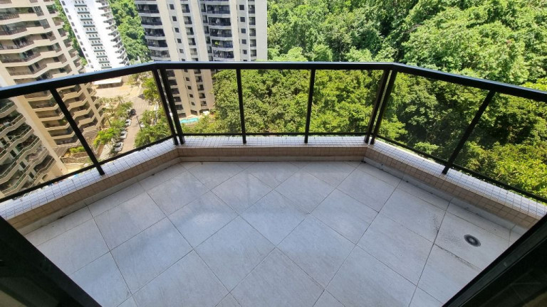 Apartamento com 3 Quartos à Venda, 113 m² em Pitangueiras - Guarujá