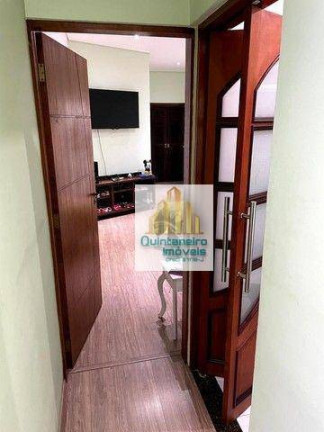 Imagem Sobrado com 3 Quartos à Venda, 100 m² em Jardim Presidente Dutra - Guarulhos Imagem Sobrado com 3 Quartos à Venda, 100 m² em Jardim Presidente Dutra - Guarulhos