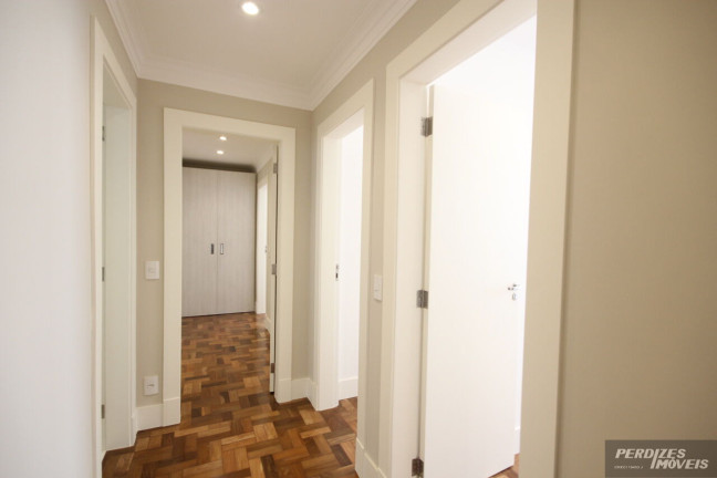 Imagem Apartamento com 3 Quartos à Venda, 210 m² em Santa Cecília - São Paulo Imagem Apartamento com 3 Quartos à Venda, 210 m² em Santa Cecília - São Paulo