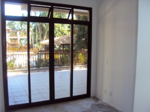 Imagem Sobrado com 2 Quartos à Venda, 310 m² em Jardim Tejereba - Guarujá Imagem Sobrado com 2 Quartos à Venda, 310 m² em Jardim Tejereba - Guarujá