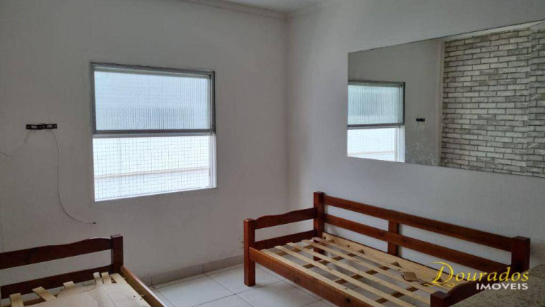 Kitnet com 1 Quarto à Venda, 32 m² em Boqueirão - Praia Grande