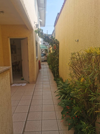 Imagem Casa com 3 Quartos à Venda, em Jardim Dos Camargos - Barueri Imagem Casa com 3 Quartos à Venda, em Jardim Dos Camargos - Barueri